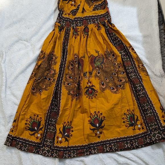 Robe décolletée - Picture 5 of 9